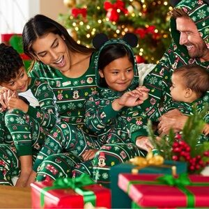 Disney Holiday Christmas 2024 Festive Green onesie Pajamas with zipper for kids
